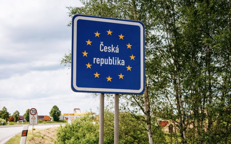 Znak Drogowy Na Granicy Republiki Czeskiej W Ramach Państwa Członkowskiego Unii Europejskiej